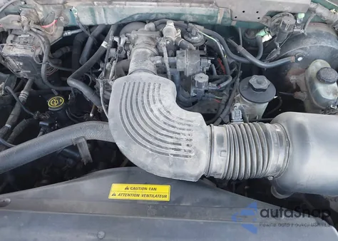 2000 Ford F-150 Lariat/Work Series/Xl/Xlt from USA, damaged, VIN 1FTRX17W3YNB70919